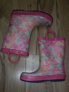 Cat & Jack Bright Pink Kids Boot Liner